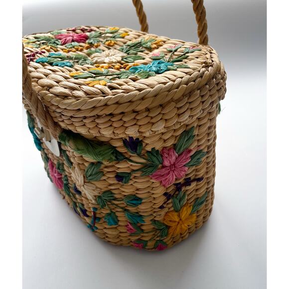 Vintage Straw Basket Top Handle Bag with Colorful Florals - Picture 4 of 16